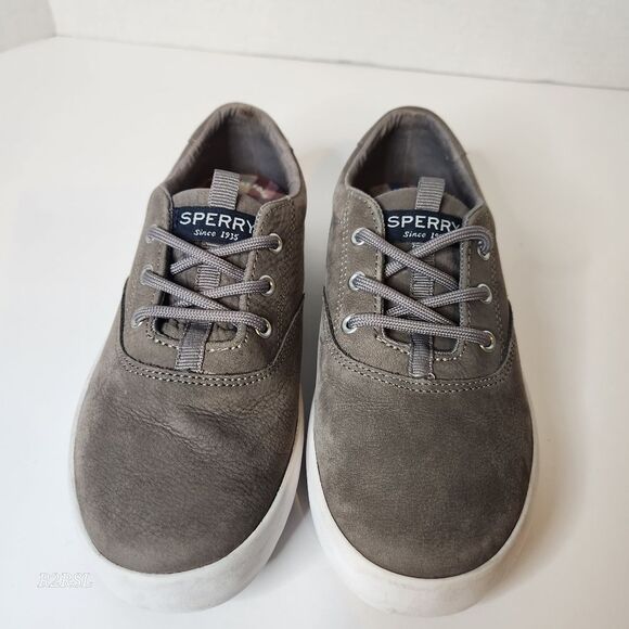 Sperrys gray sneakers big kids size 1M - Picture 1 of 8
